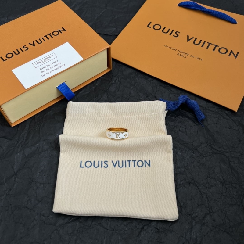 LV Rings